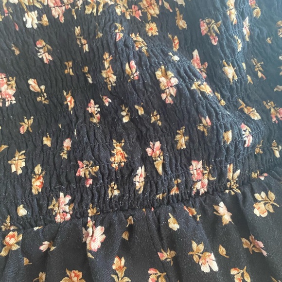 romper - Picture 3 of 4